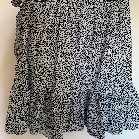 SHEIN, printed, wrap skirt, small - Picture 2 of 3